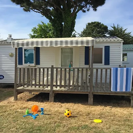 Camping Le Brandais 3*