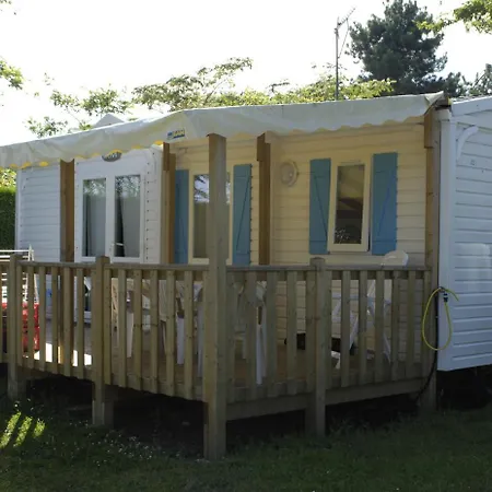 Camping Le Brandais 3*