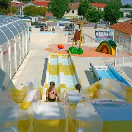 Camping Le Brandais Brem-sur-Mer