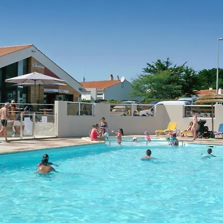 Camping Le Brandais Camping