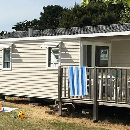 Camping Le Brandais Kemping Brem-Sur-Mer