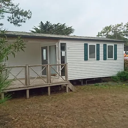 Camping Le Brandais Kemping Brem-Sur-Mer