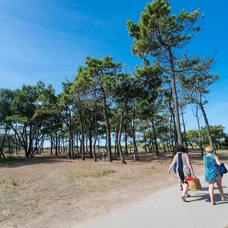 Camping Le Brandais Kemping Brem-Sur-Mer