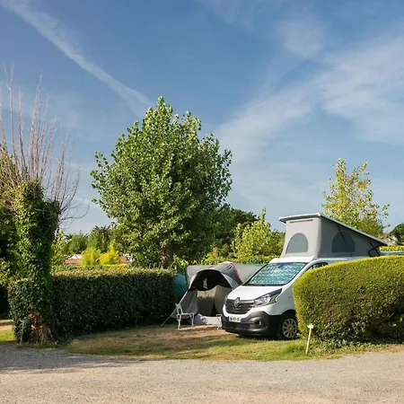 Kemping Camping Le Brandais 3*